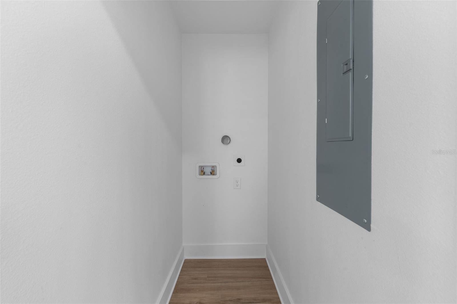 Image 10 of 19 For 505 43rd Street S 5051-2
