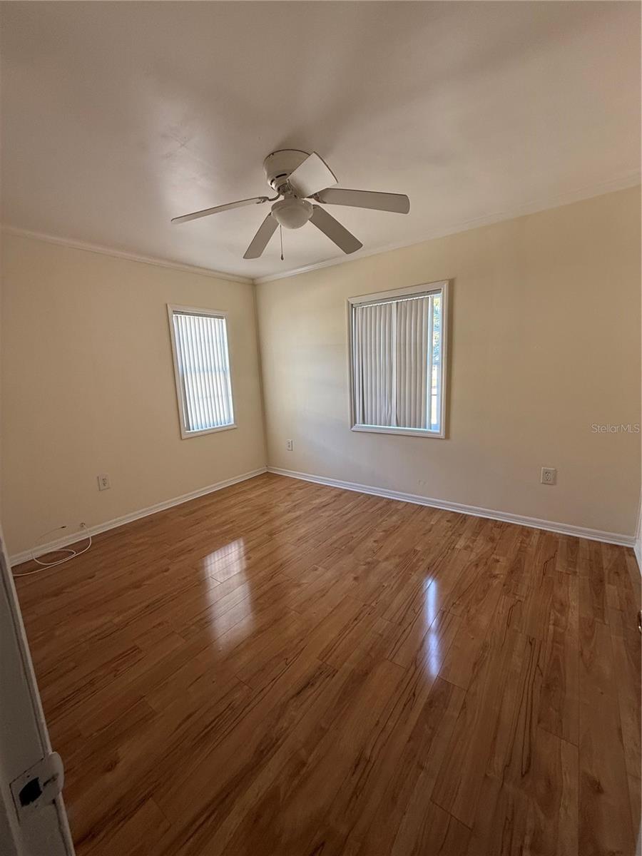 Image 7 of 16 For 1262 Woodlawn Terrace