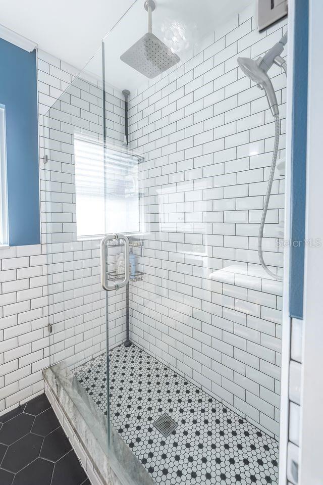 Image 15 of 38 For 1150 48th Street N