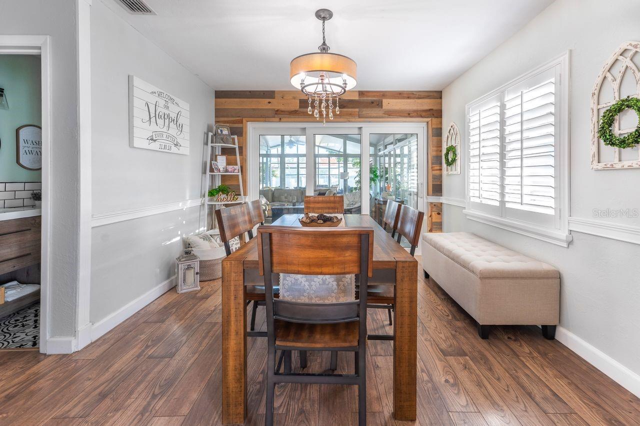 Image 18 of 38 For 1150 48th Street N