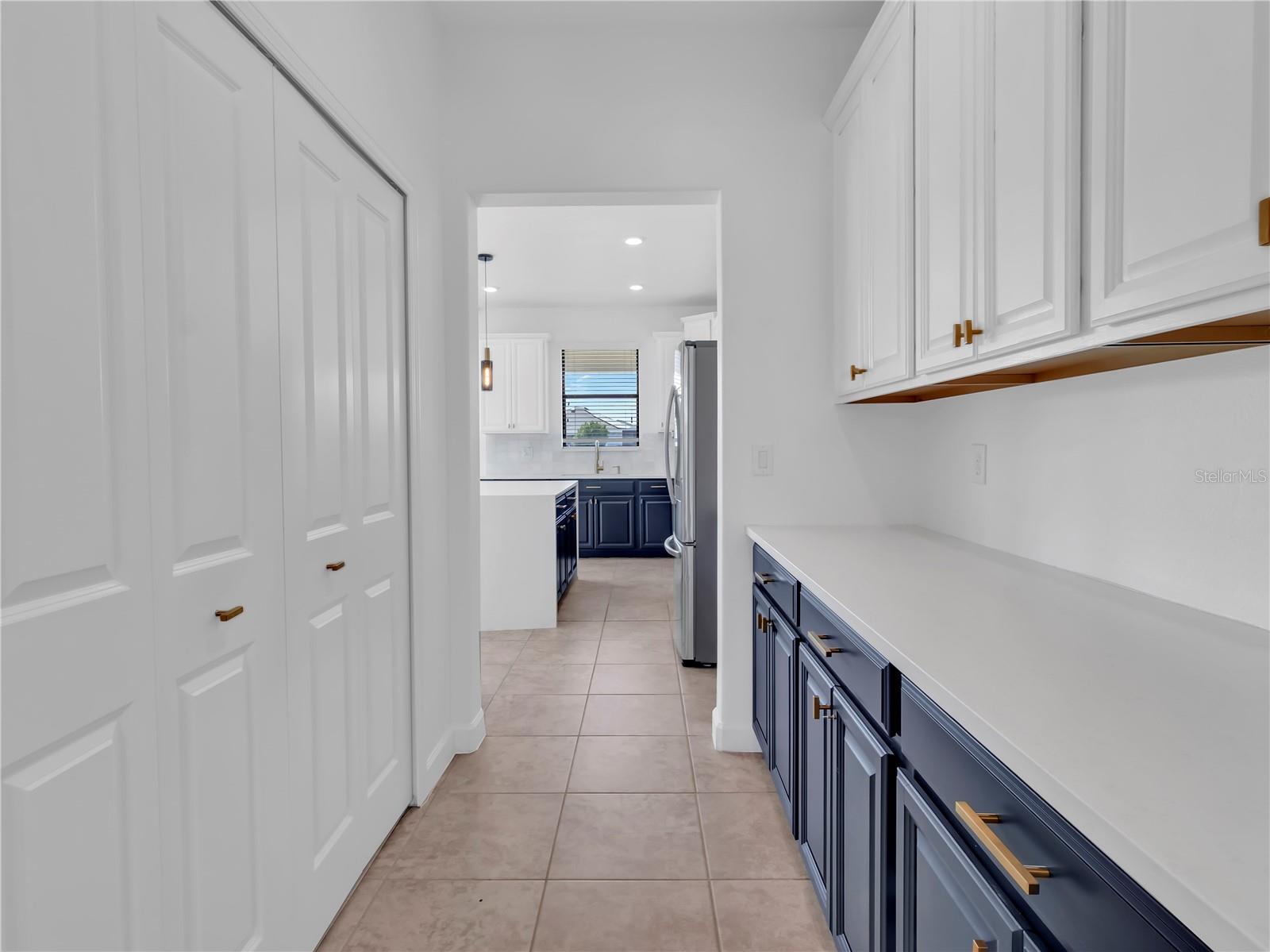Image 6 of 52 For 5052 Ivory Stone Drive