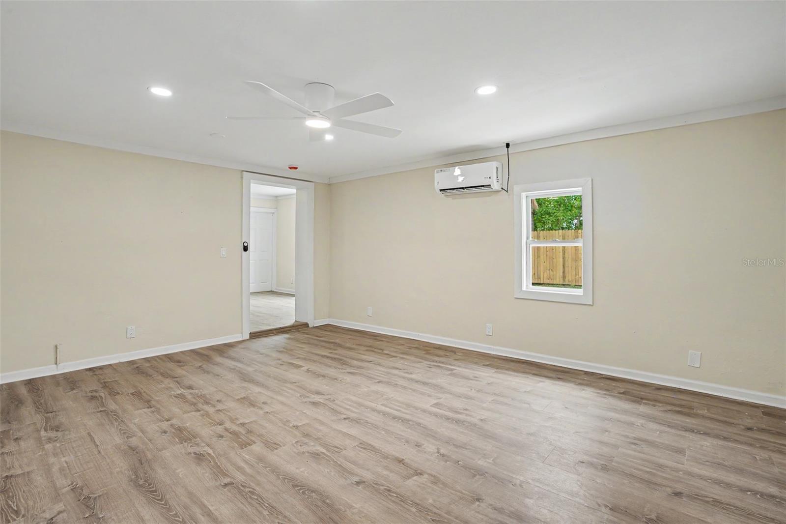 Image 12 of 57 For 850 18th Avenue S
