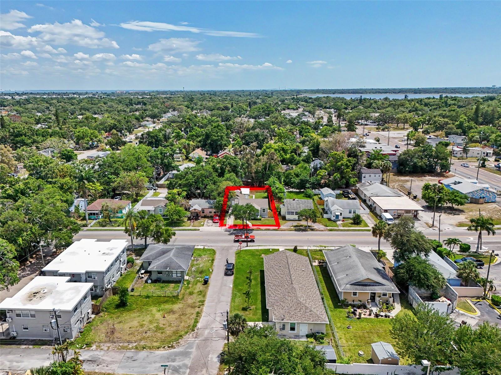 Image 18 of 57 For 850 18th Avenue S