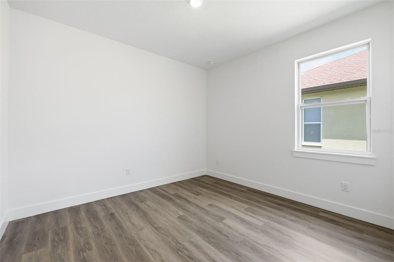 Image 16 of 46 For 4260 Baudelaire Court