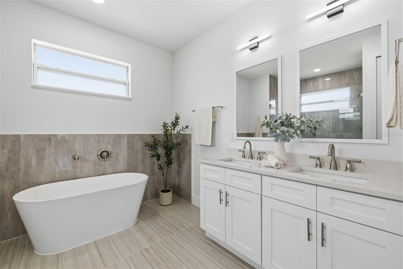 Image 23 of 46 For 4260 Baudelaire Court