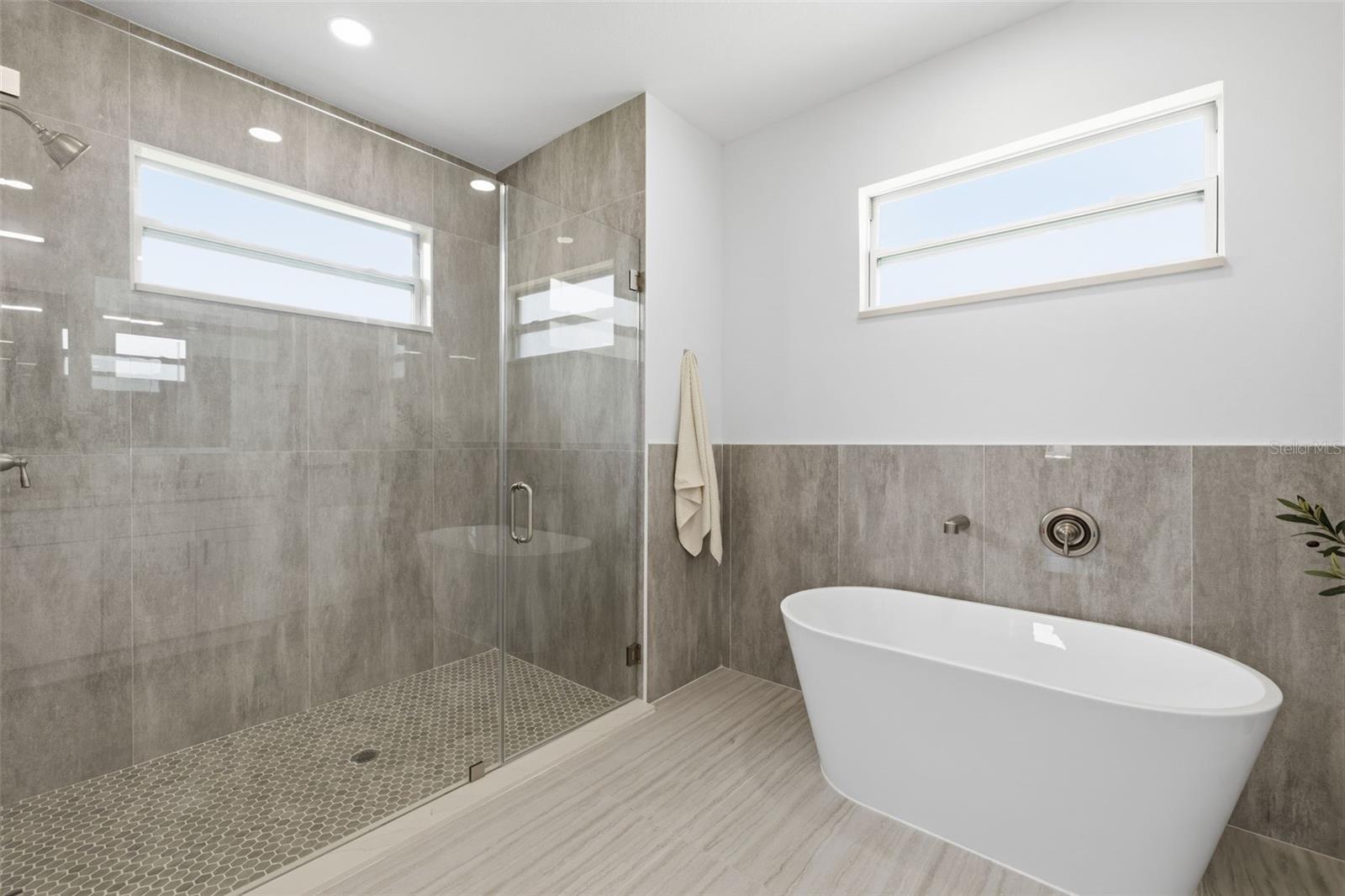 Image 24 of 46 For 4260 Baudelaire Court