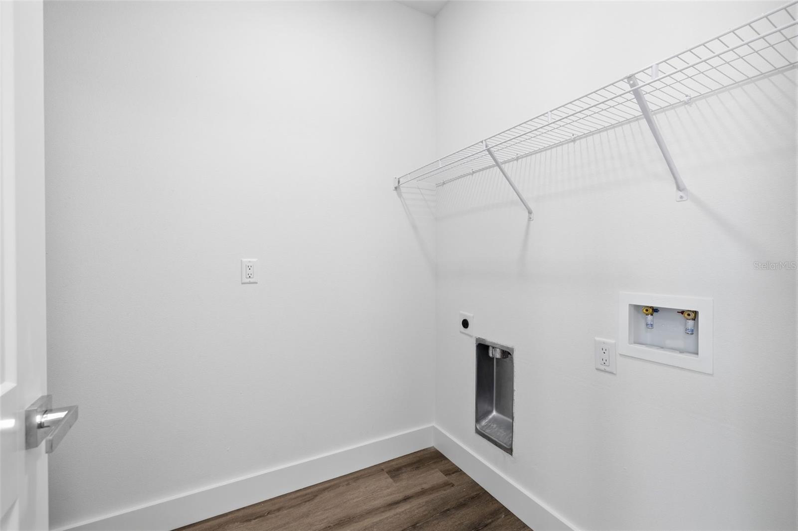 Image 27 of 46 For 4260 Baudelaire Court