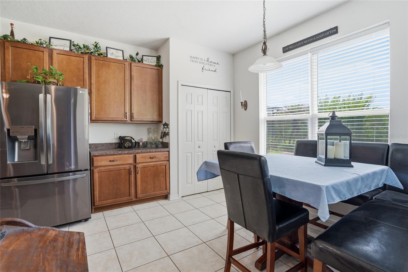Image 12 of 49 For 9643 Asbel Estates Street