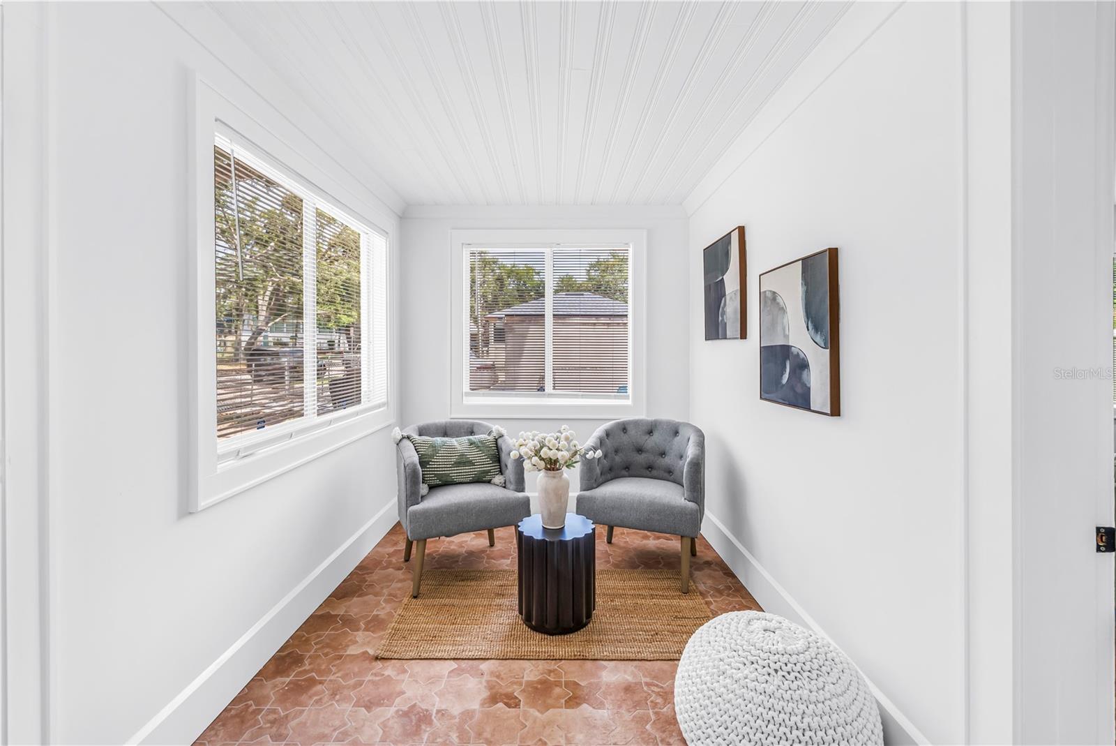 Image 11 of 42 For 2220 23rd Street S