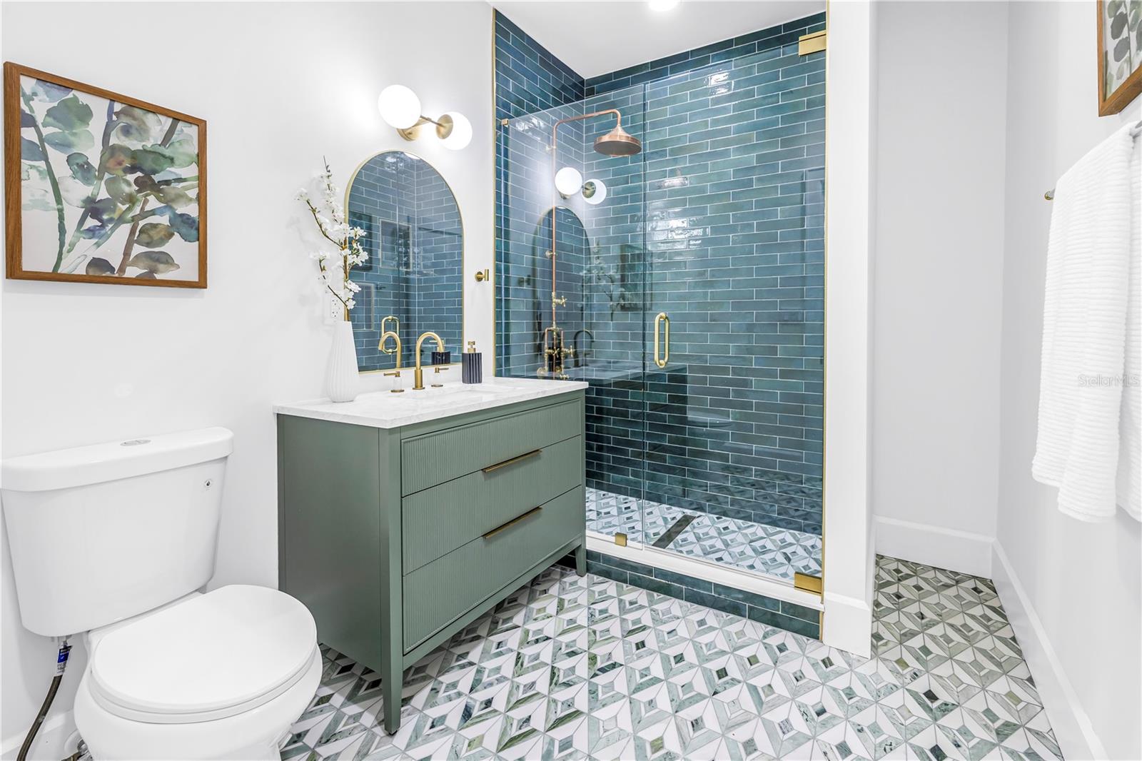Image 20 of 42 For 2220 23rd Street S