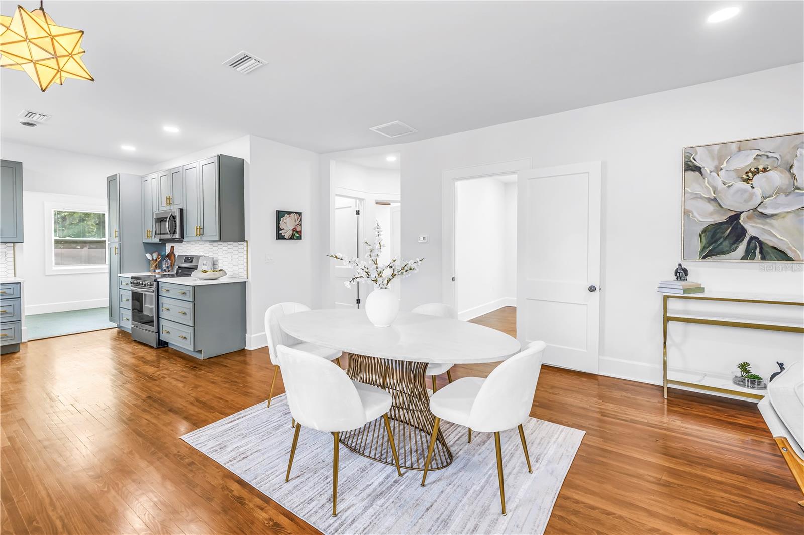 Image 30 of 42 For 2220 23rd Street S