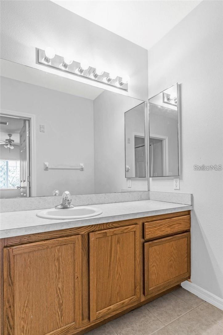 Image 10 of 24 For 9519 Newdale Way 201