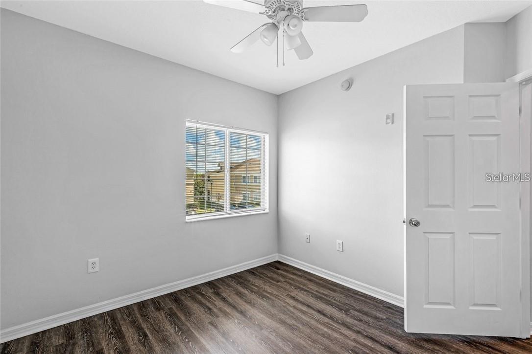 Image 21 of 24 For 9519 Newdale Way 201