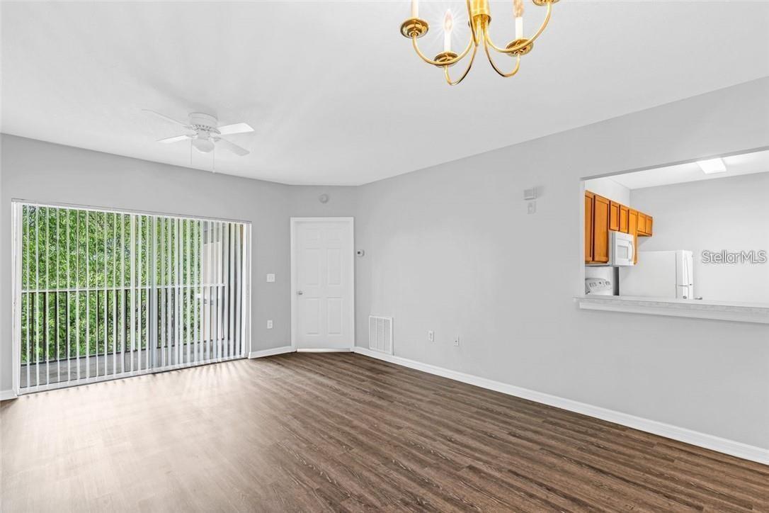 Image 6 of 24 For 9519 Newdale Way 201