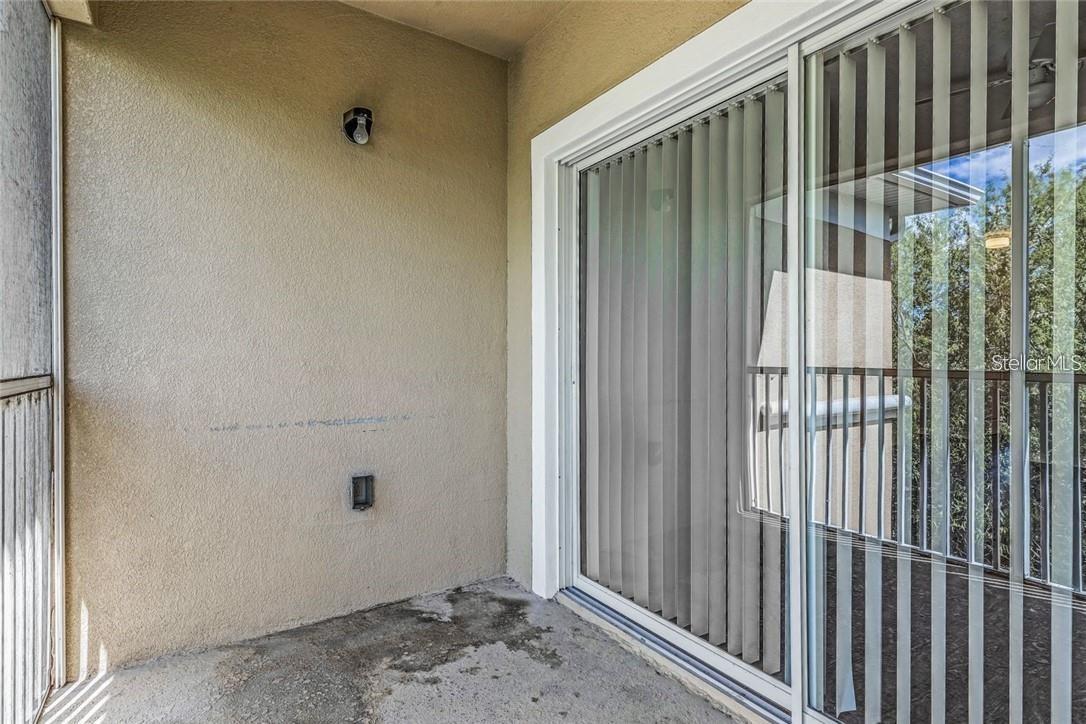 Image 7 of 24 For 9519 Newdale Way 201