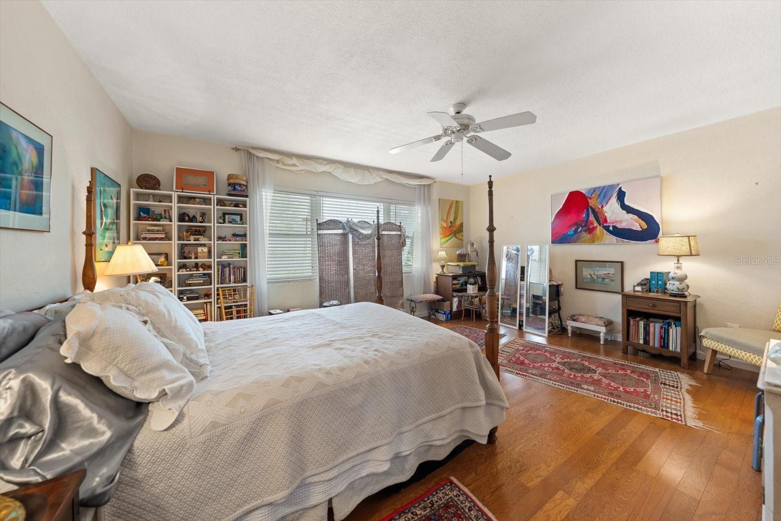 Listing photo id 19 for 109 Ponce De Leon Boulevard