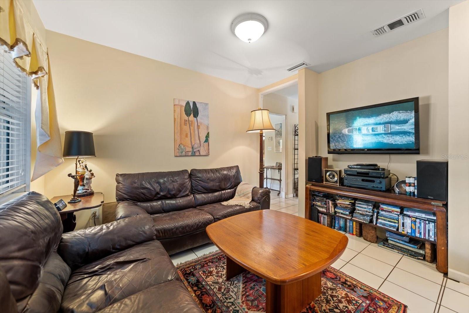 Listing photo id 22 for 109 Ponce De Leon Boulevard