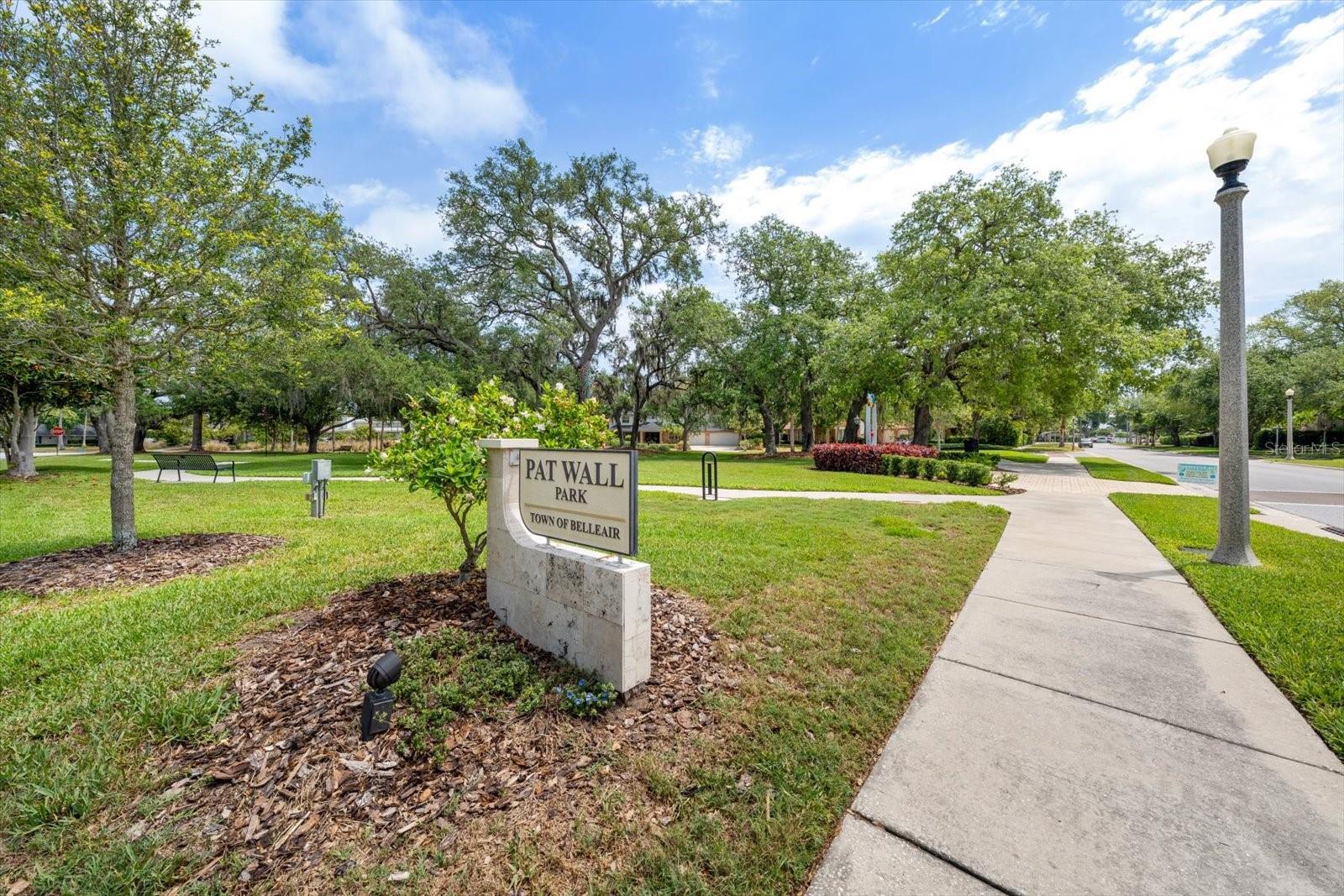 Listing photo id 36 for 109 Ponce De Leon Boulevard