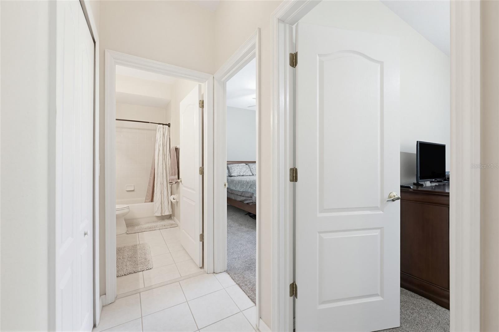 Image 30 of 71 For 62 Camelot Ridge Drive