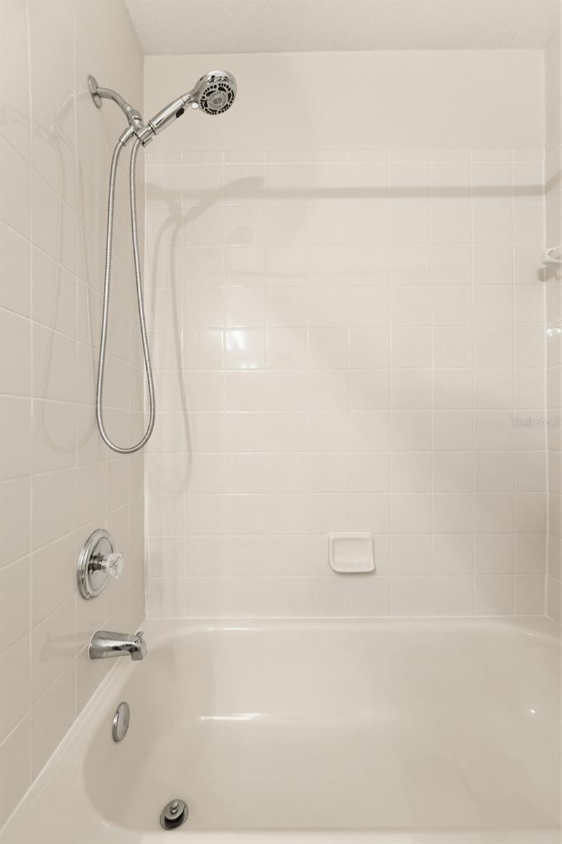 Image 36 of 71 For 62 Camelot Ridge Drive
