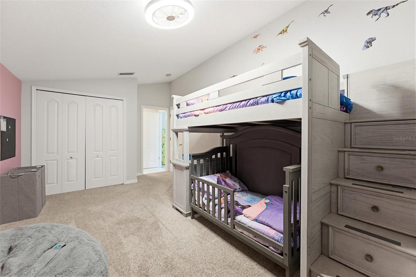 Image 43 of 71 For 62 Camelot Ridge Drive