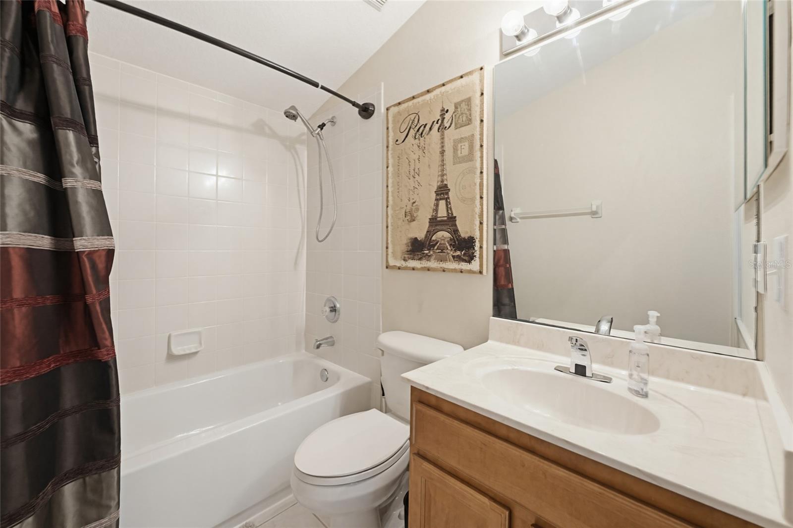 Image 44 of 71 For 62 Camelot Ridge Drive