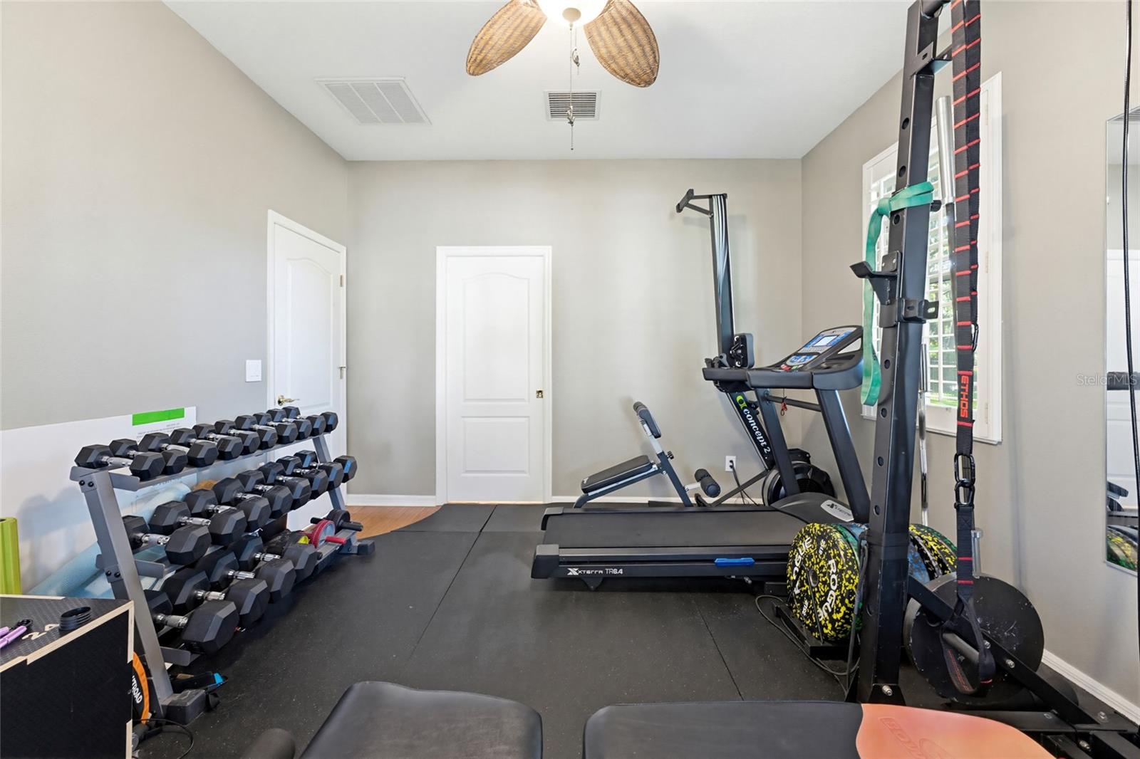 Image 47 of 71 For 62 Camelot Ridge Drive