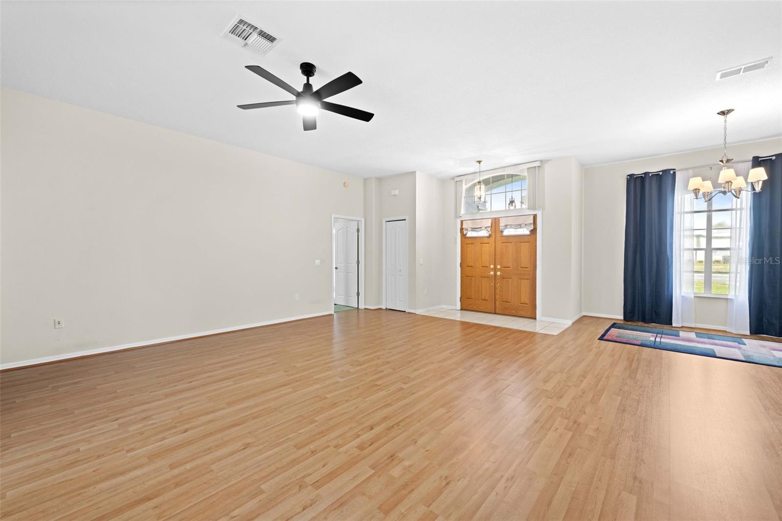 Image 12 of 53 For 3362 St Ives Boulevard