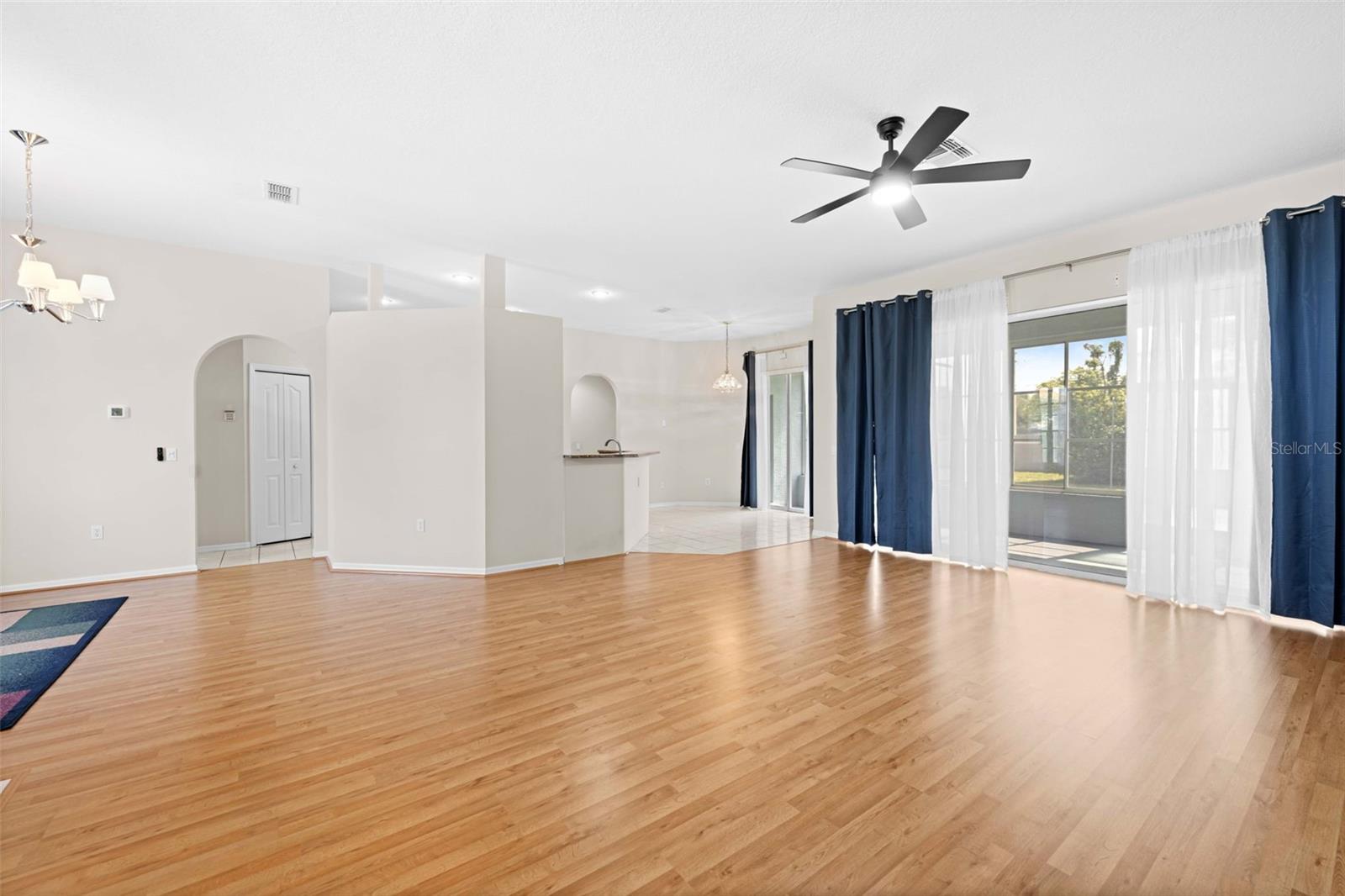 Image 7 of 53 For 3362 St Ives Boulevard