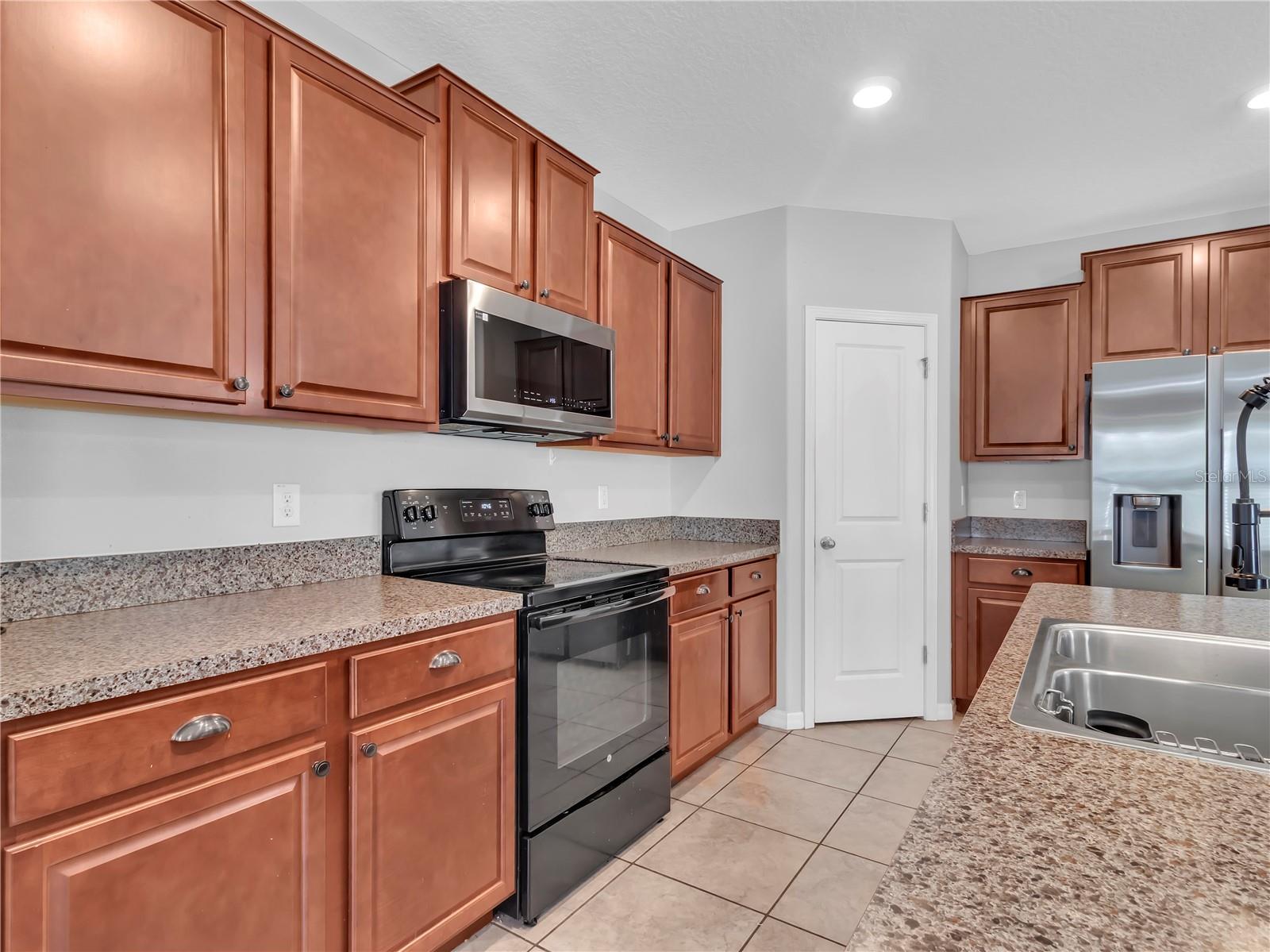 Image 10 of 43 For 5025 Brickwood Rise Drive