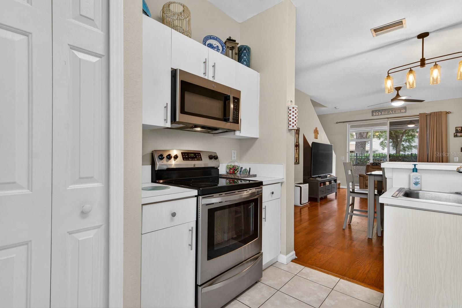 Image 9 of 29 For 10951 Winter Crest Drive