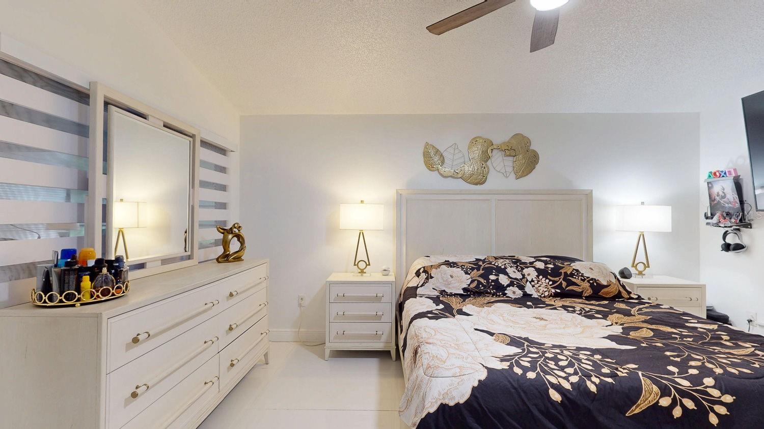 Image 30 of 83 For 8141 Golf Club Court