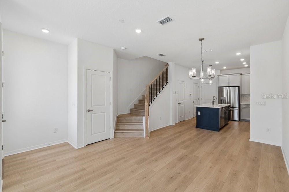 Image 2 of 5 For 4345 Roush Avenue