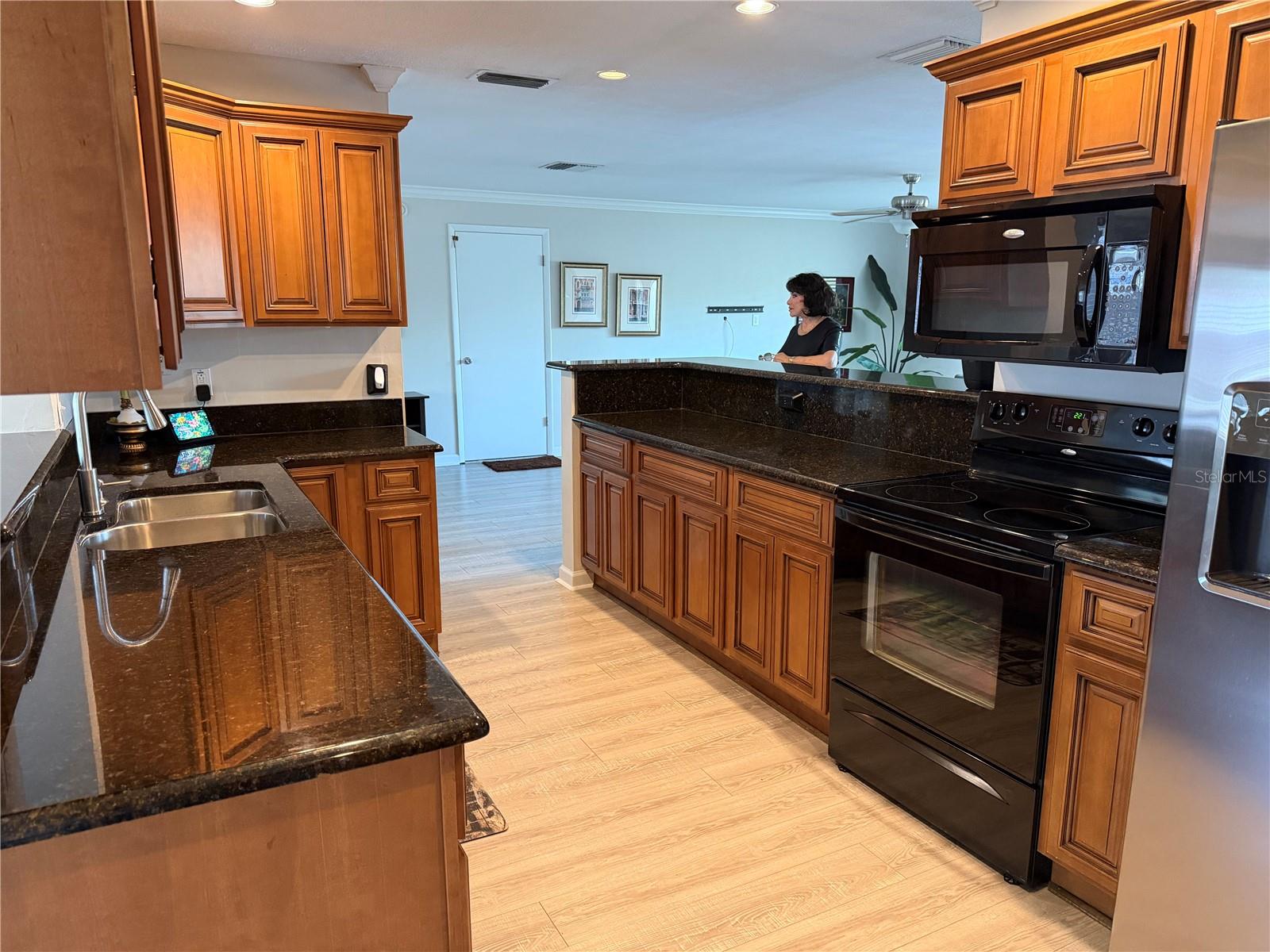 Image 4 of 16 For 546 Gershwin Drive