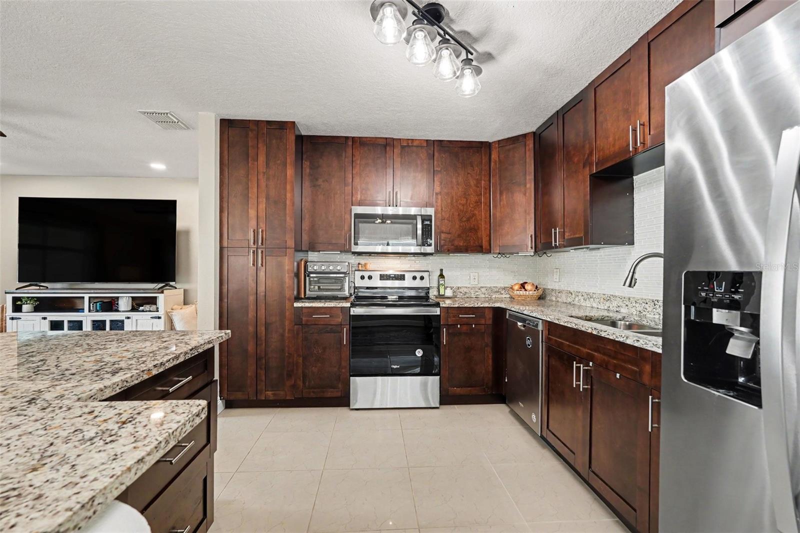 Image 14 of 31 For 2209 Sherbrook Drive
