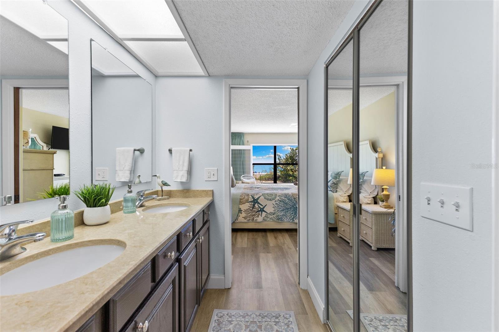 Image 16 of 40 For 900 Gulf Blvd  104