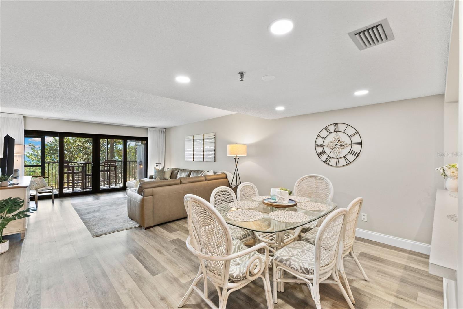 Image 6 of 40 For 900 Gulf Blvd  104