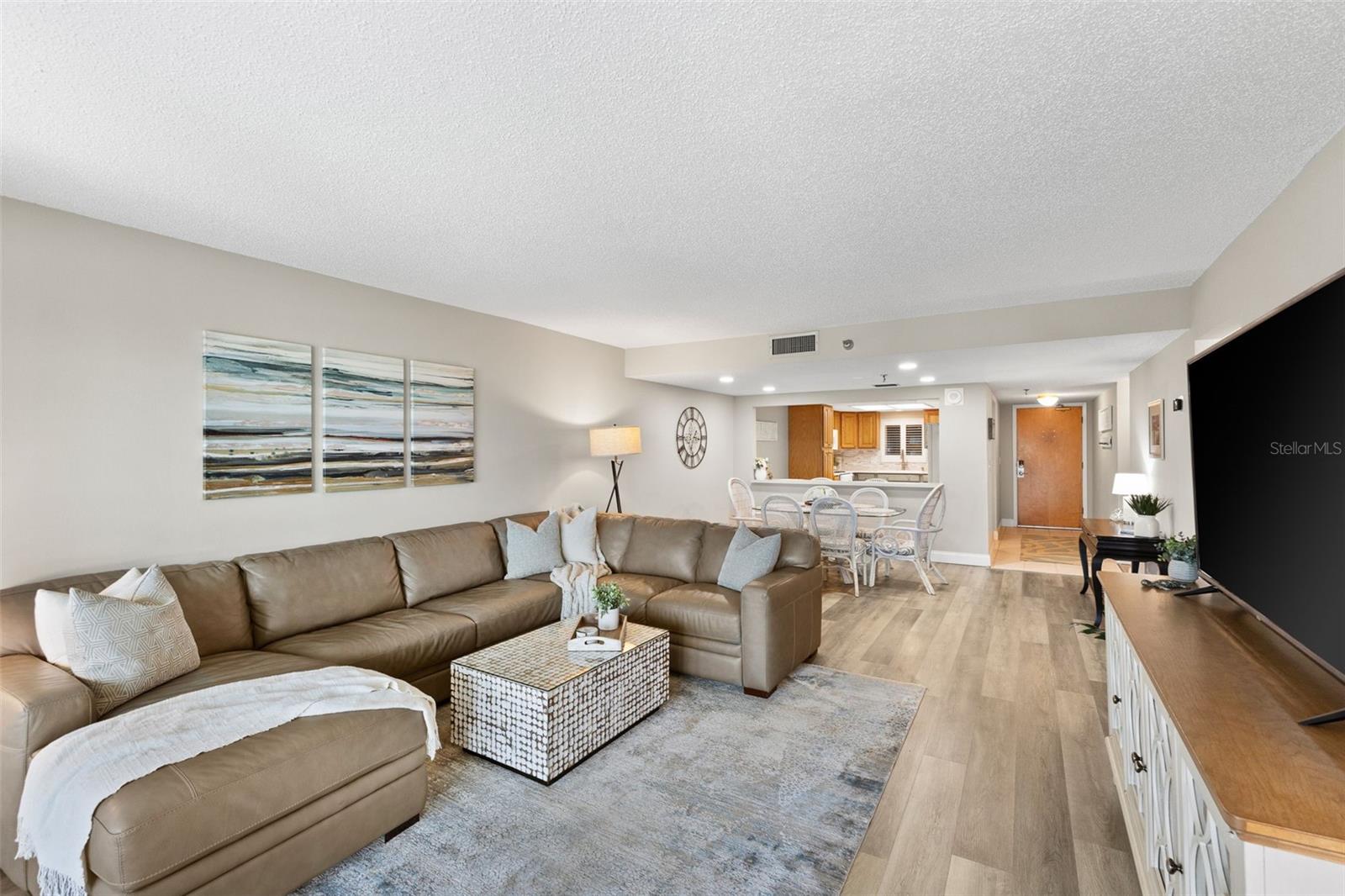 Image 8 of 40 For 900 Gulf Blvd  104