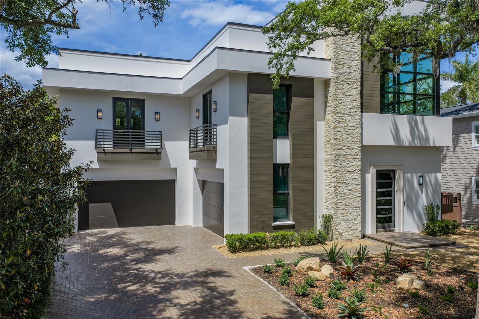 Details for 2903 Hawthorne Road, TAMPA, FL 33611