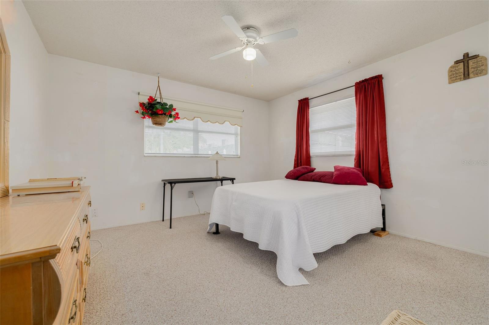Image 17 of 23 For 1401 Cara Drive 1401