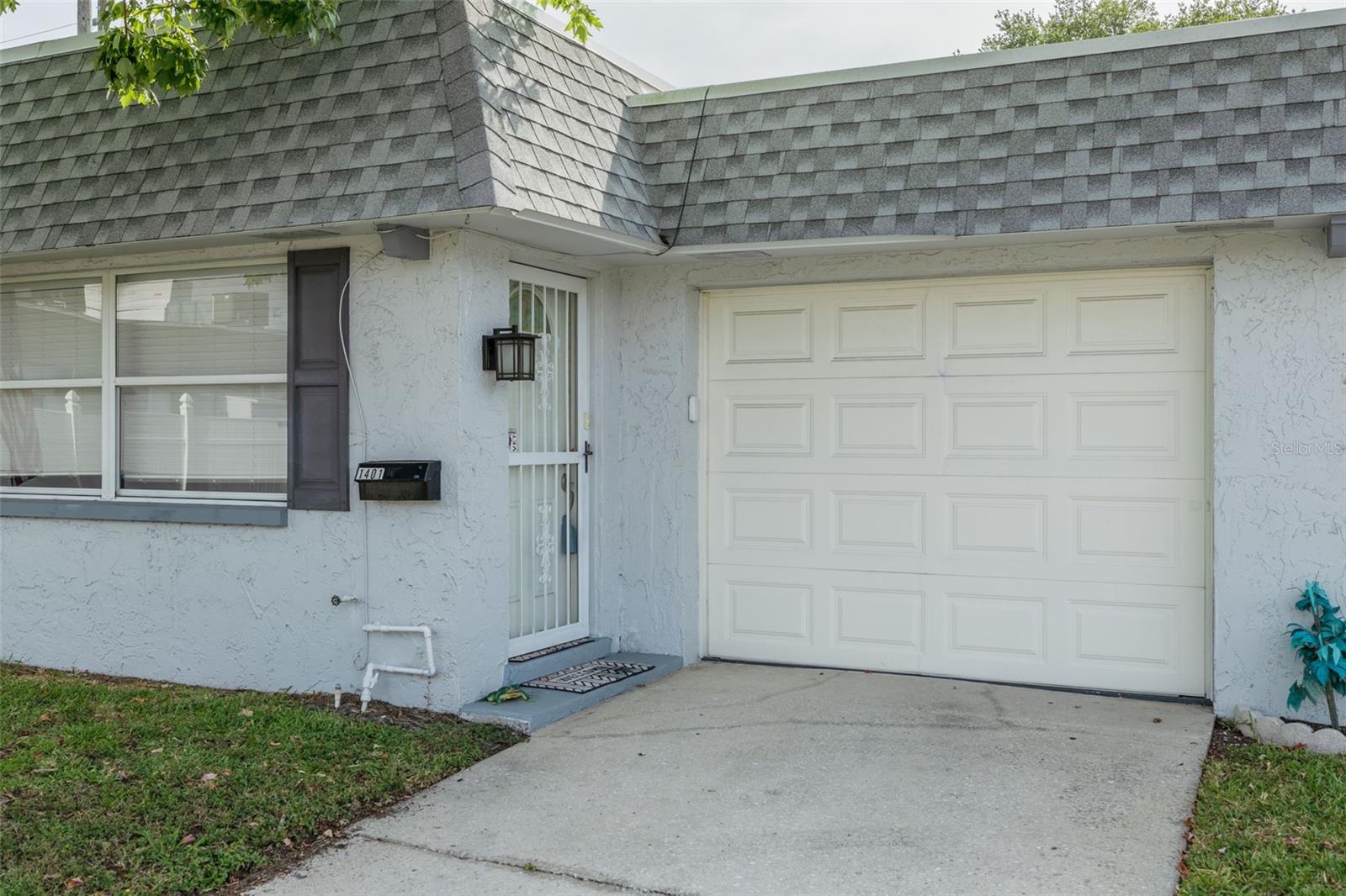 Image 3 of 23 For 1401 Cara Drive 1401