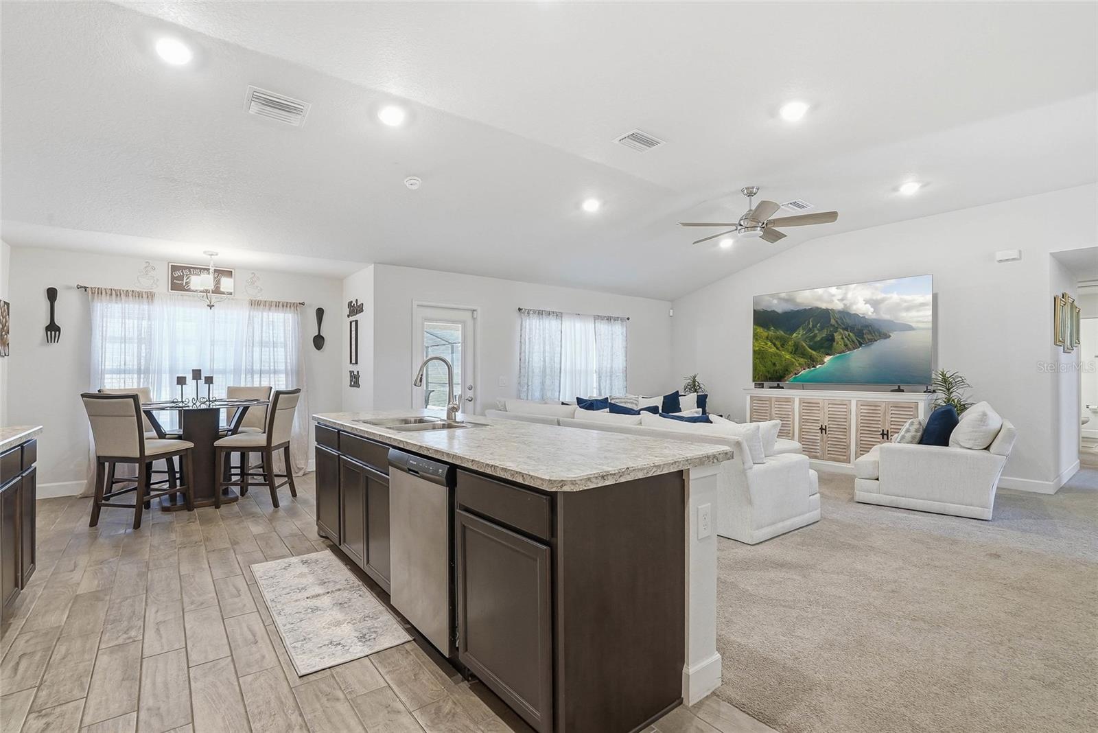 Image 16 of 52 For 12536 Sunset Woods Drive