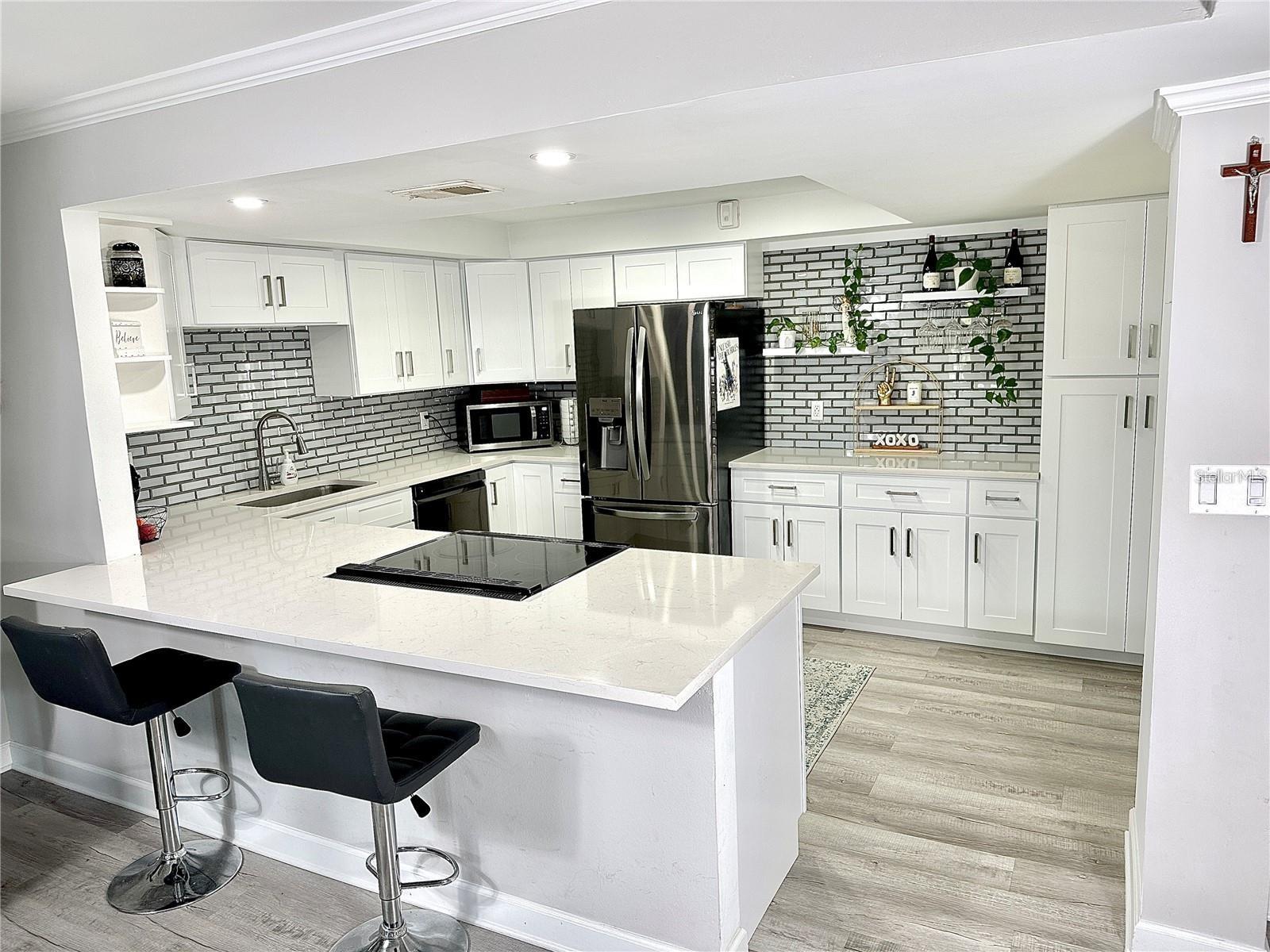 Image 2 of 23 For 4908 38th Way S 401
