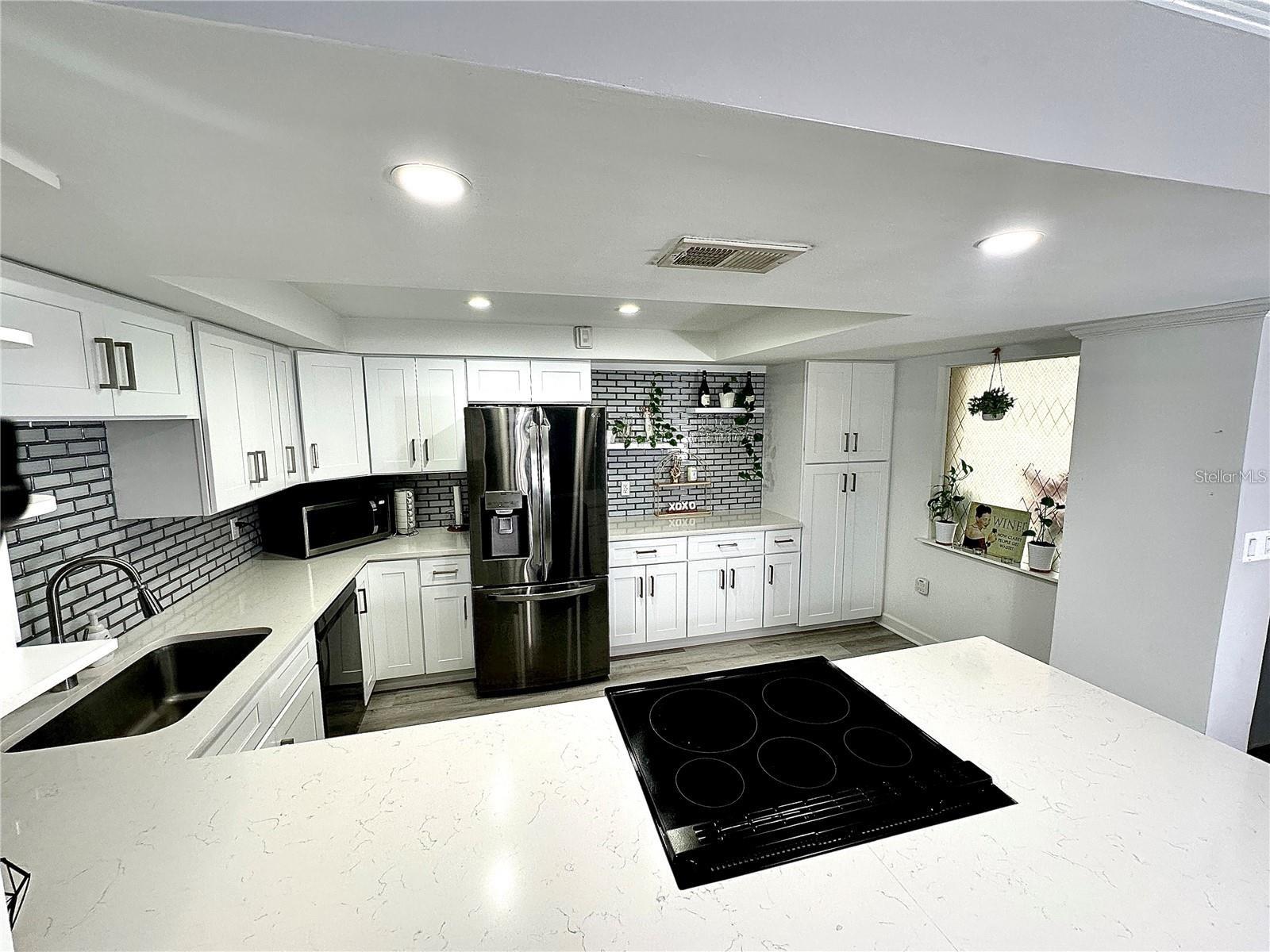 Image 5 of 23 For 4908 38th Way S 401
