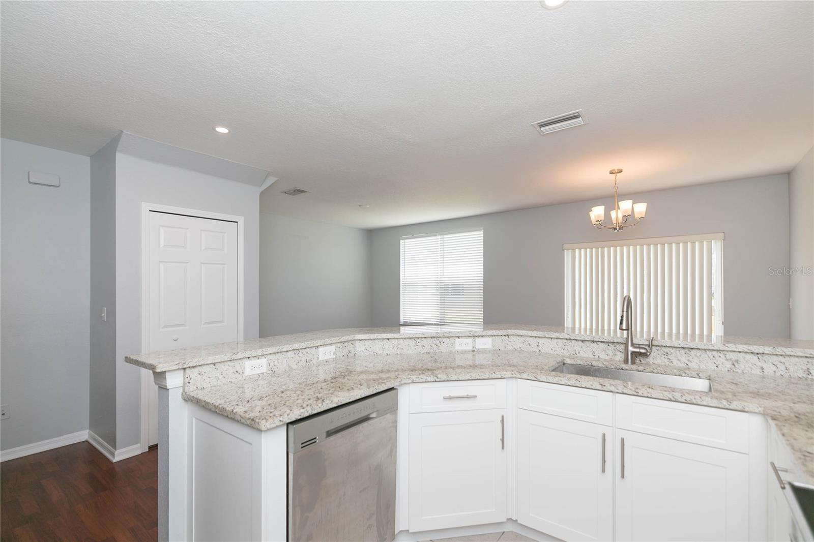 Image 11 of 35 For 6407 Barksdale Way