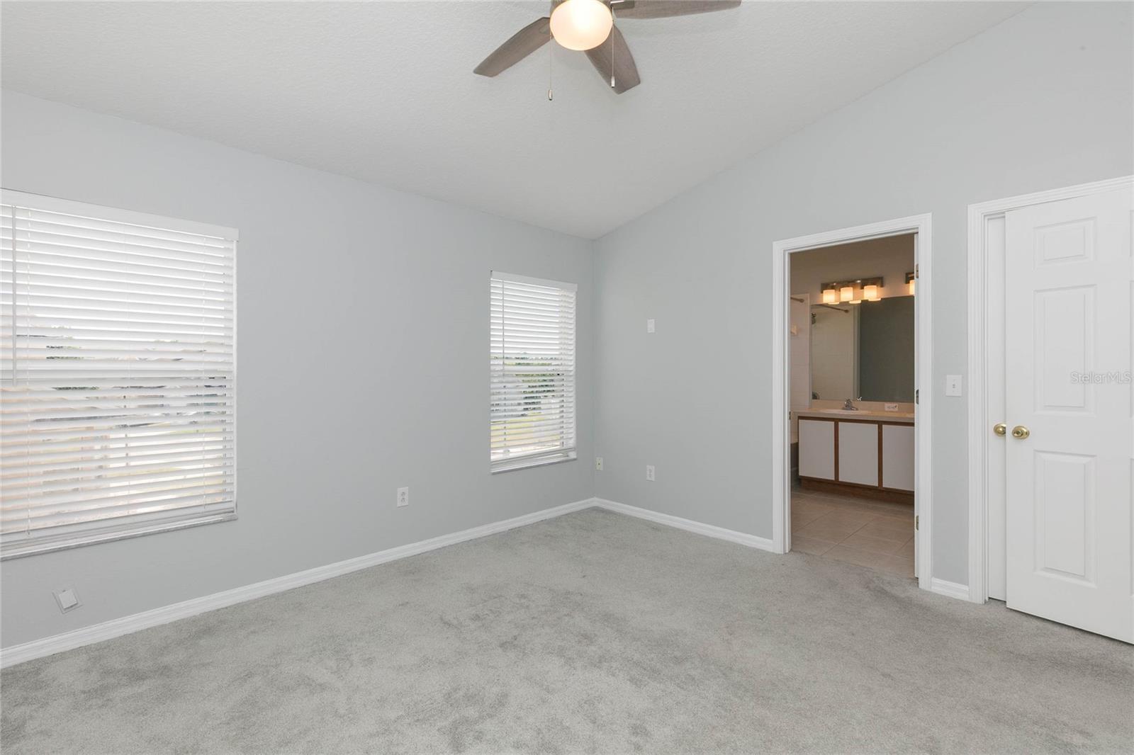 Image 17 of 35 For 6407 Barksdale Way