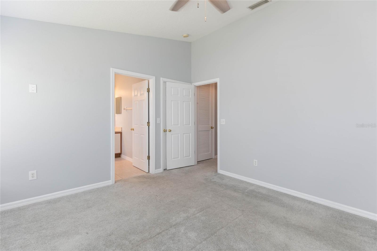 Image 18 of 35 For 6407 Barksdale Way