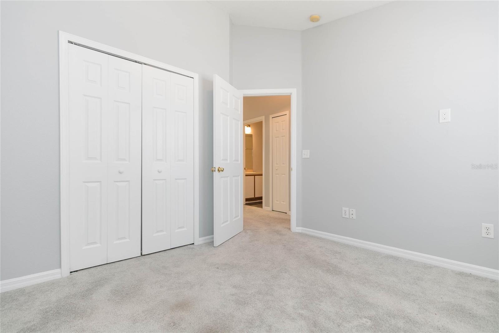 Image 27 of 35 For 6407 Barksdale Way
