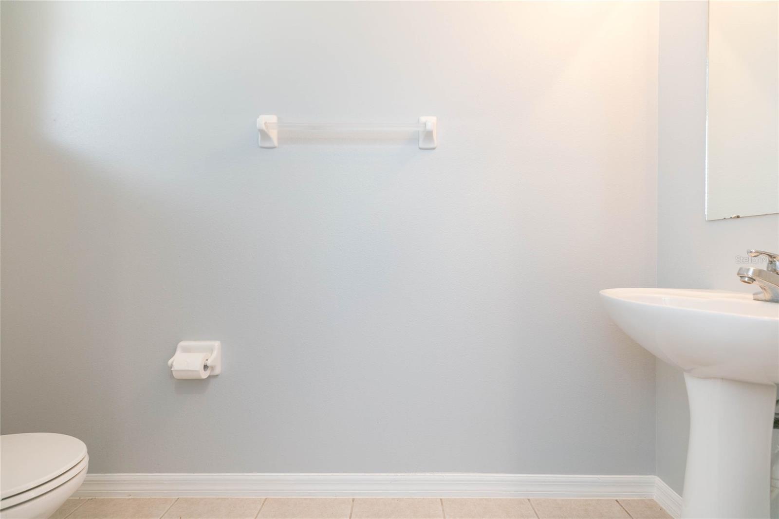Image 4 of 35 For 6407 Barksdale Way
