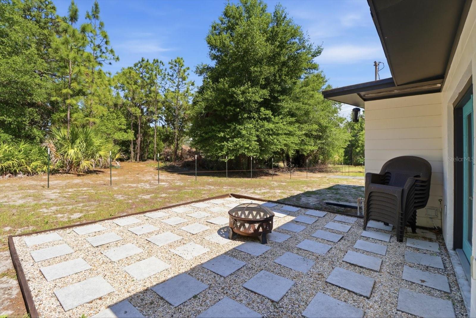 Image 28 of 39 For 7635 7 Rivers Drive